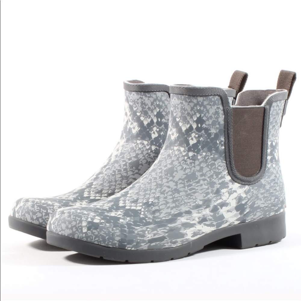 NWT Chooka Eastlake Chelsea Rain Boot